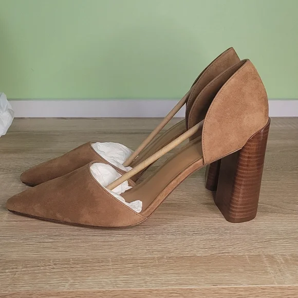 Vince Prim Leather Pump Tan Suede Chunky Heel Pointed Toe Classic 9.5 NWT - Picture 6 of 10